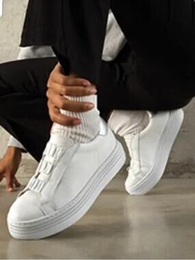 Russell & Bromley London Sirius Ruched Flatform White Leather Sneaker 40 US 9
